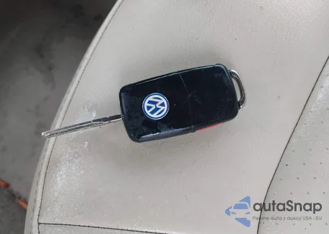 2008 Volkswagen New Beetle Se z USA, uszkodzony, nr VIN 3VWRF31Y58M413503